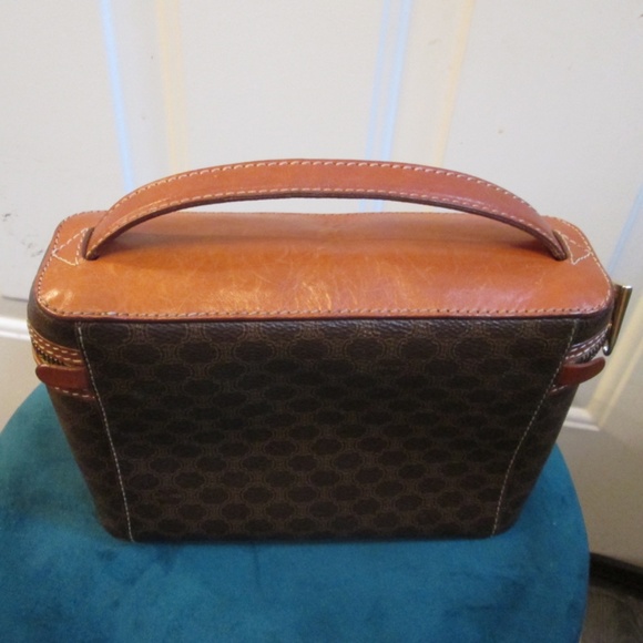 CELINE Macadam Makeup pouch Cosmetics Pouch Hand Bag Vanity bag Leather/PVC - Picture 5 of 16